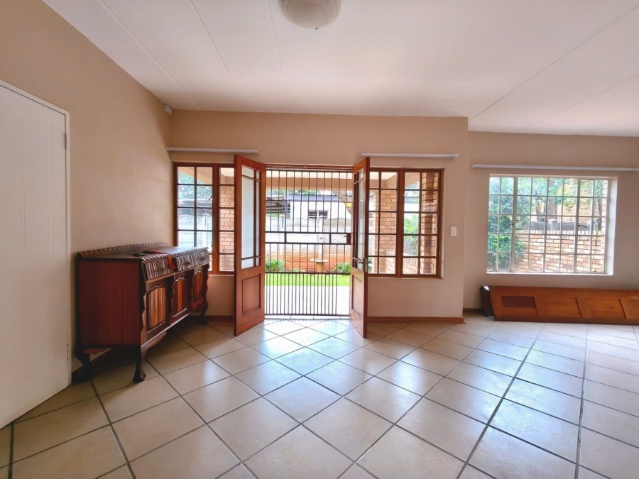2 Bedroom Property for Sale in Potchefstroom North West